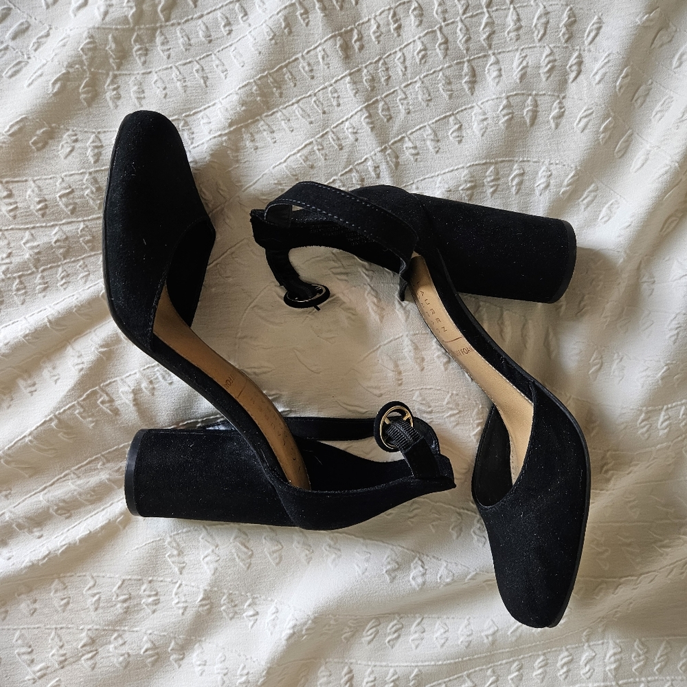 LC Lauren Conrad black heels size 6.5